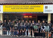 Tim Presisi Polres Jaksel Tangkap 14 Remaja Hendak Tawuran, Pelaku Panik Buang Sajam di Selokam